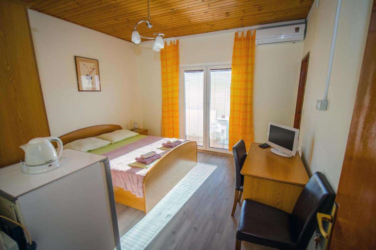Villa Nedo Baska Voda Bagian luar foto
