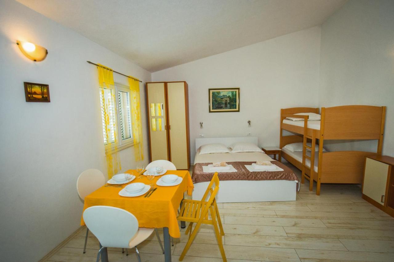 Villa Nedo Baska Voda Bagian luar foto